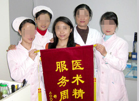 一場陰謀撕毀了少女單純的愛